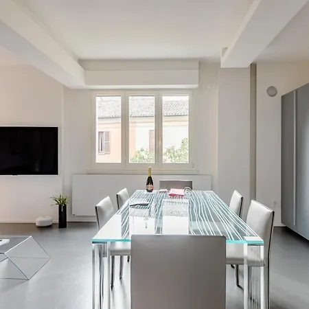 Cortirola Luxury Lägenhet *